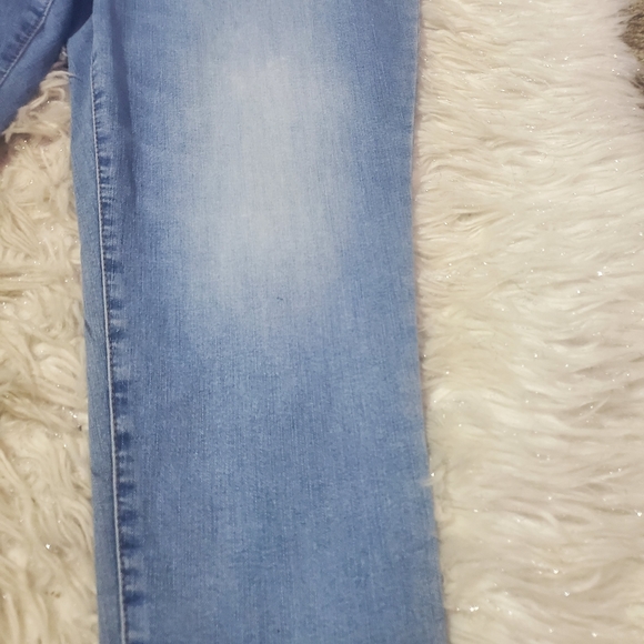 Style & co curvy skinny leg jeans plus size - Picture 2 of 5